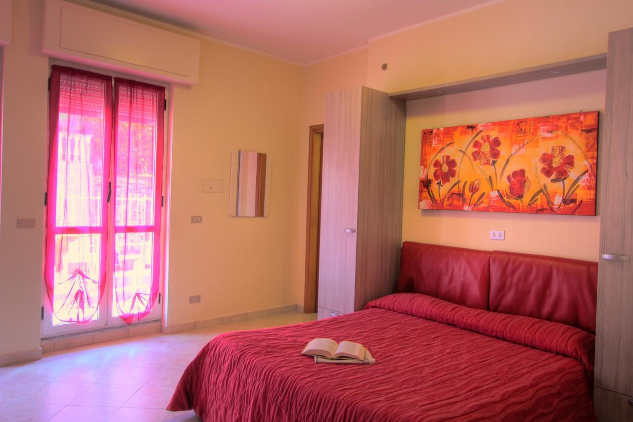 Residence Bellevue Apartments Pietra Ligure Eksteriør billede