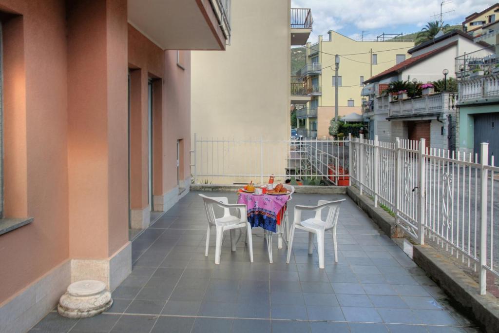 Residence Bellevue Apartments Pietra Ligure Værelse billede